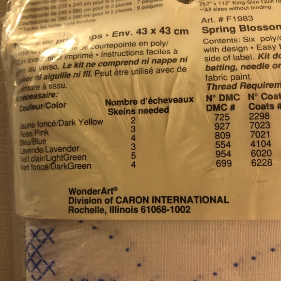 NEW WonderArt Quilt Blocks Stamped "Spring Blossom" #F1983  6 17x17  blocks - Picture 4 of 9